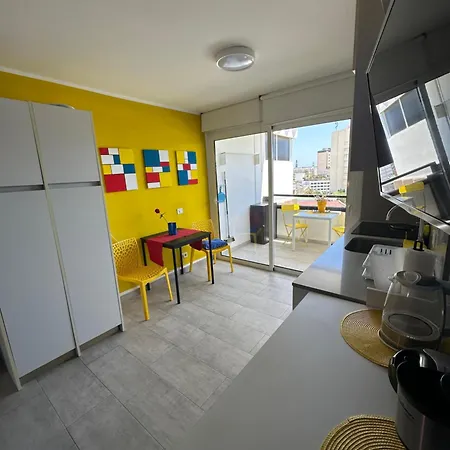 Estudio Mondrian Aparthotel