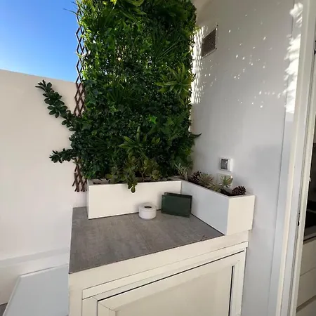 Apart-hotel Estudio Mondrian Playa del Inglés