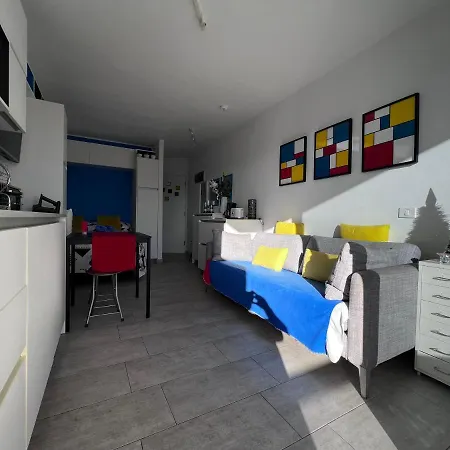 Estudio Mondrian Apart-hotel Playa del Inglés