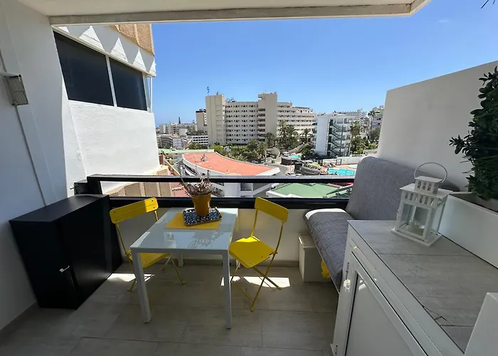 Ξενοδοχείο με διαμερίσματα Estudio Mondrian Πλάγια ντελ Ινγκλές