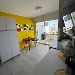Estudio Mondrian Apart Otel