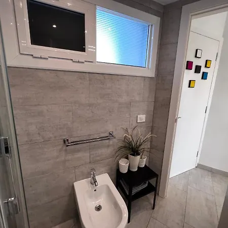 Aparthotel Estudio Mondrian